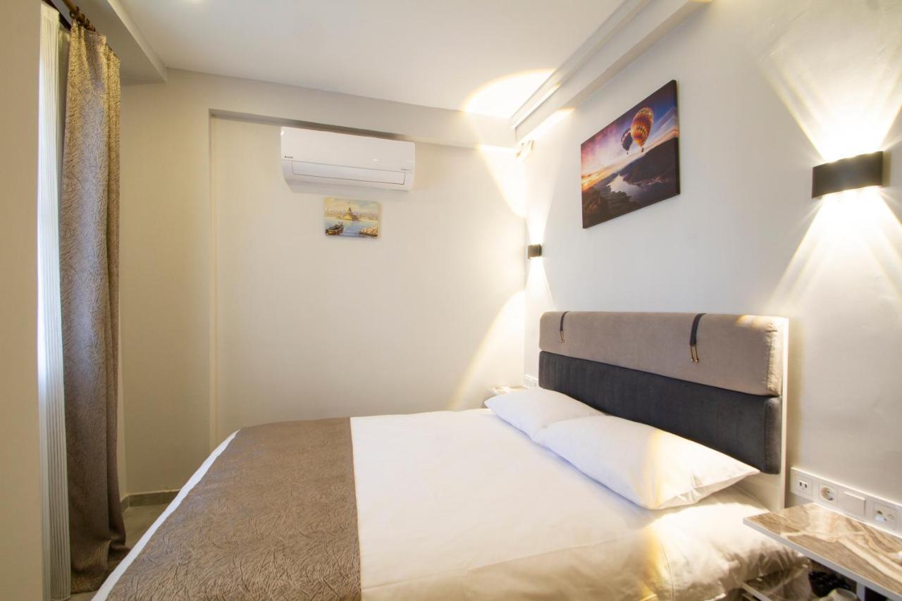 Turna Hotel Istanbul Bagian luar foto