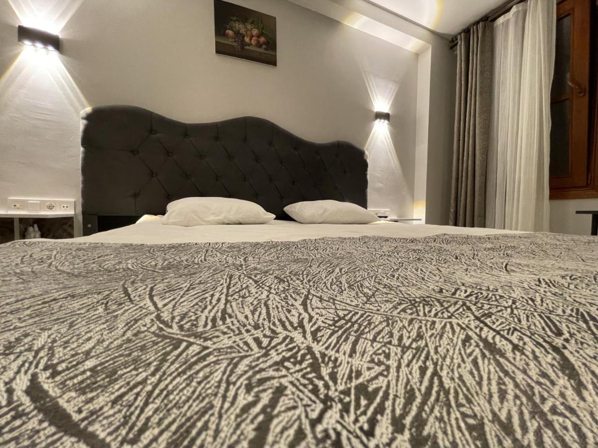Turna Hotel Istanbul Bagian luar foto